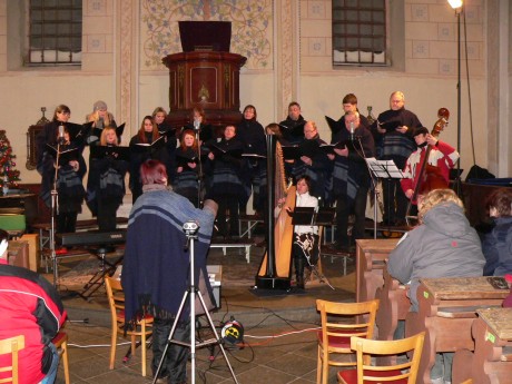 Festivia Chorus, Martina Fryčová a Jakub Habr/1